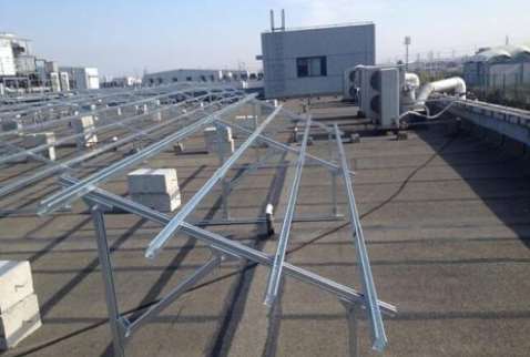 光伏技术：到2026全球光伏支架市场规模有望突破160亿美元