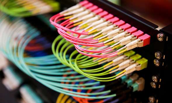 综合布线厂家：室内综合布线如何选用光缆